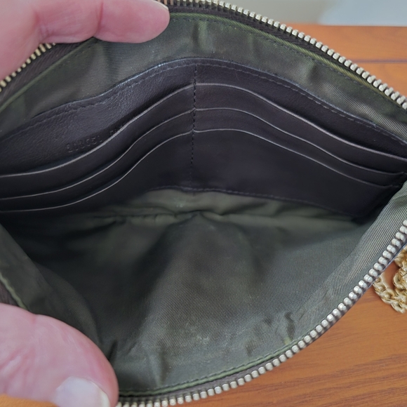 Authentic Gucci - Picture 11 of 13